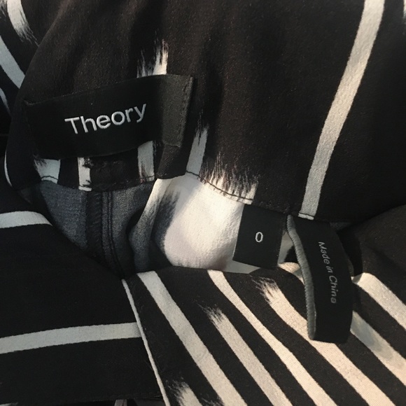 Theory Black and White Silk Pants with a sash and front button closure. Size 0. - Picture 10 of 11